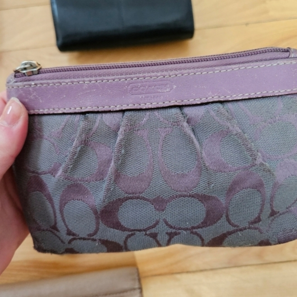SOLD! Coach Small Signature Zip Pouch in Lavender and Sage - Picture 4 of 4